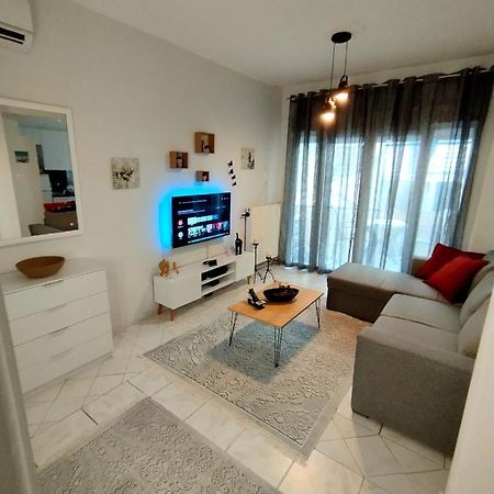 Antonia'S Cozy Apartment 阿吉亚特拉萨 外观 照片