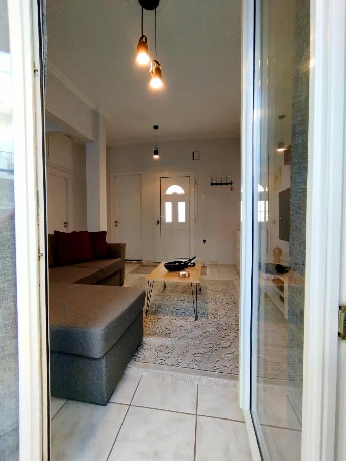 Antonia'S Cozy Apartment 阿吉亚特拉萨 外观 照片